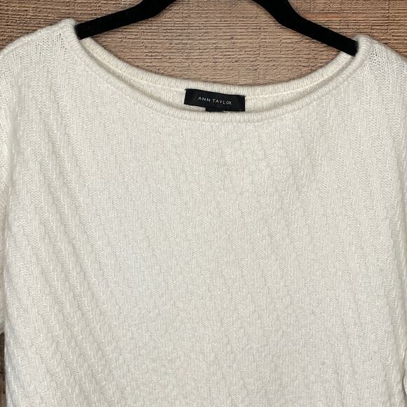 Ann Taylor Alpaca Wool Wide Sleeve Sweater Ivory Size Small - Picture 2 of 8